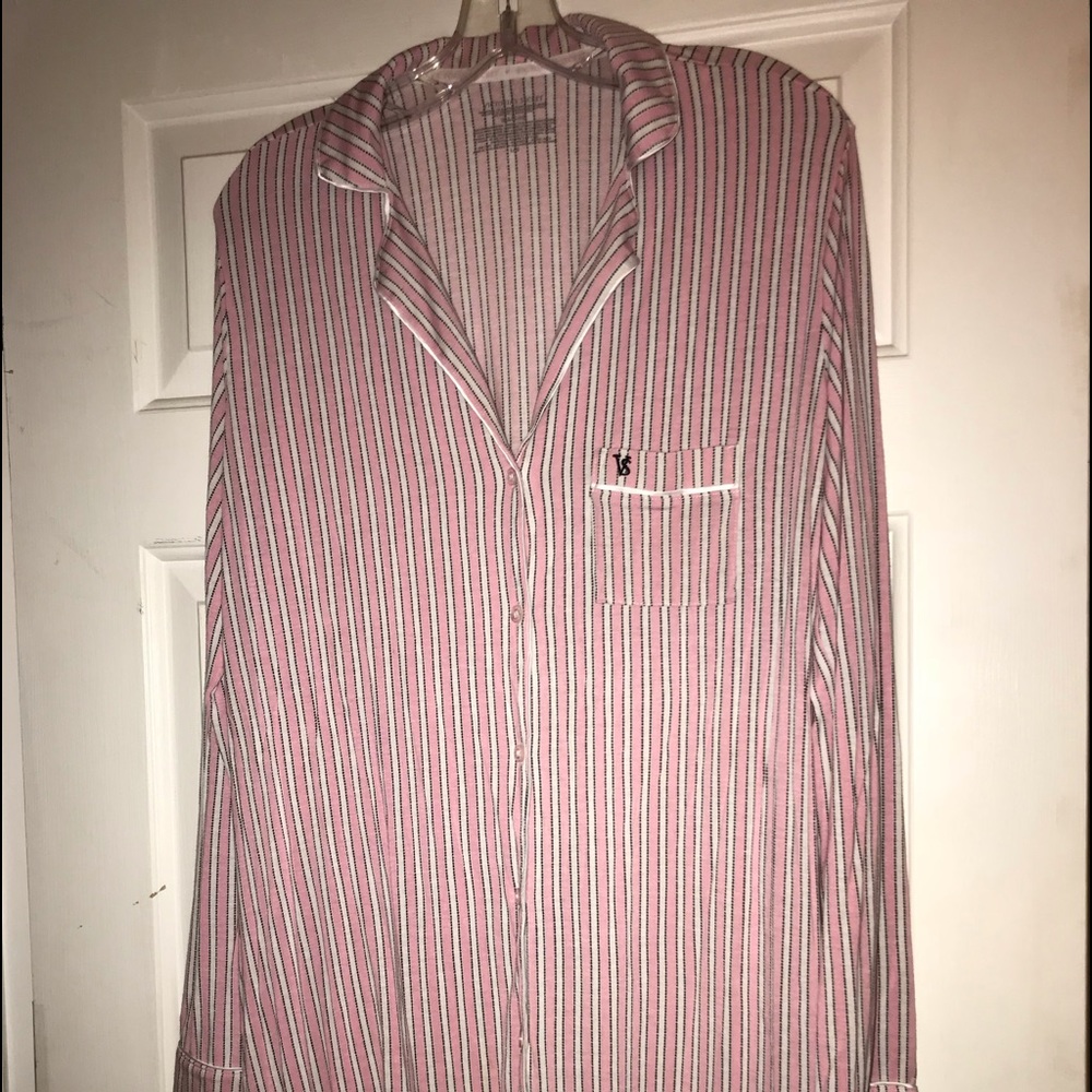 Victoria’s Secrets night shirt Large